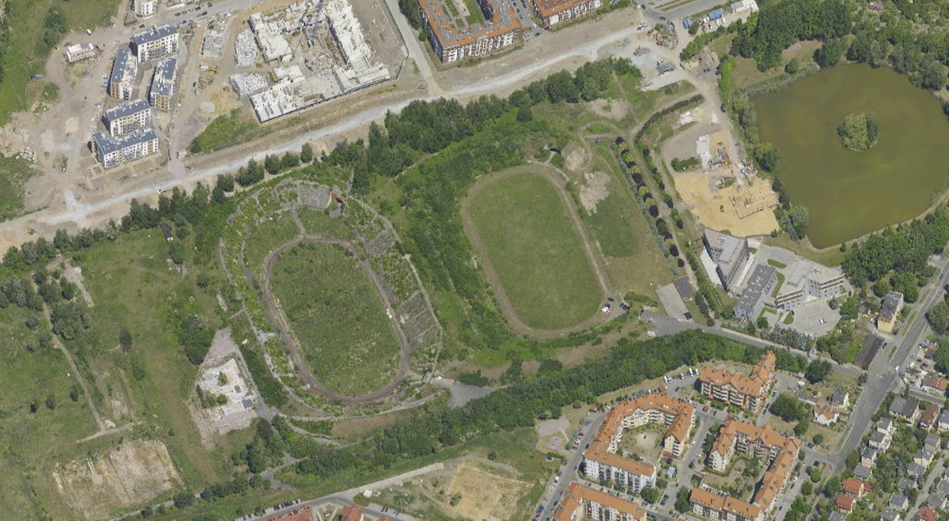 Wrocław: Jest zgoda na budowę osiedla na terenie dawnych stadionów. Prace prędko nie ruszą