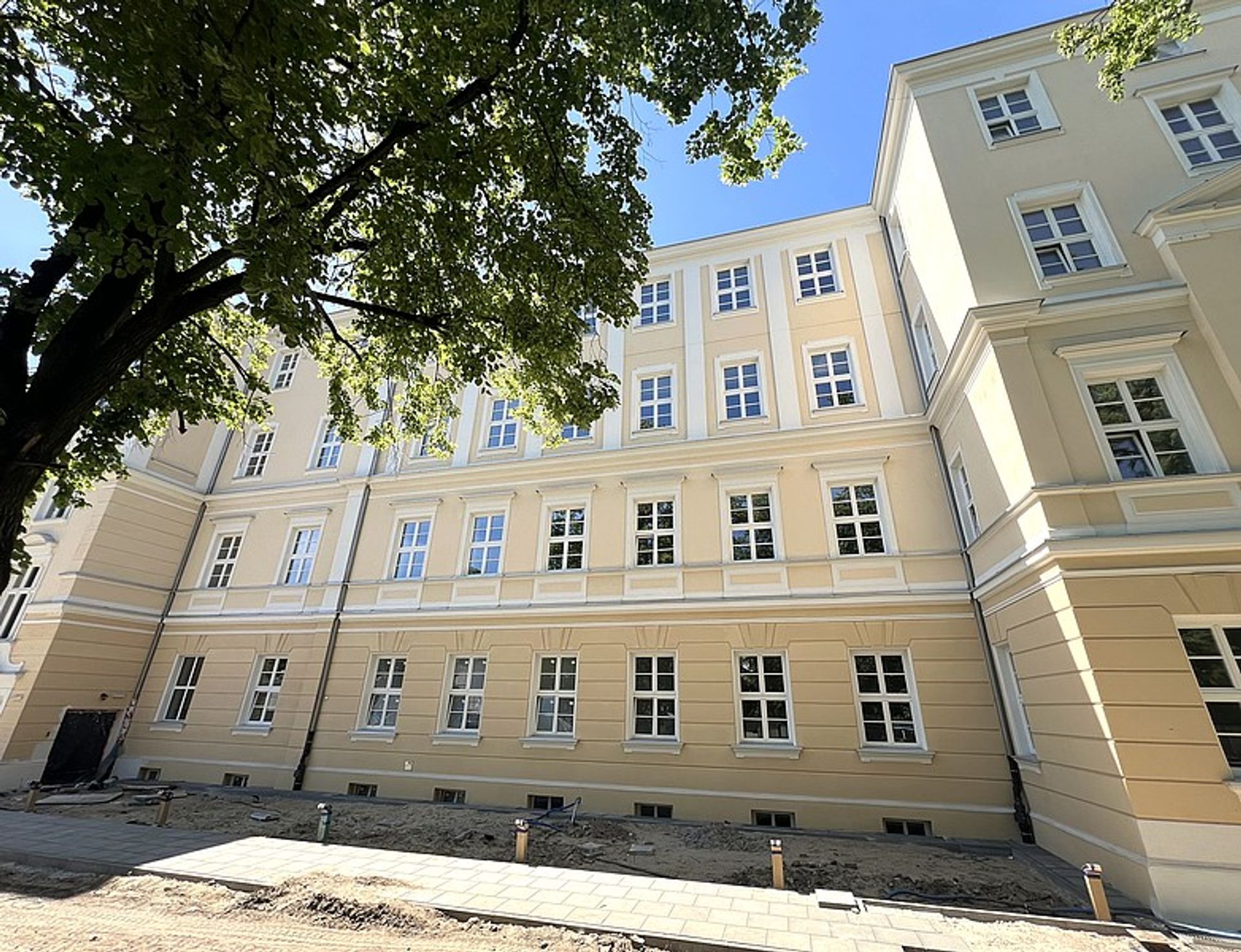 Remont budynku "B" Szpitala Praskiego w Warszawie zmierza ku końcowi