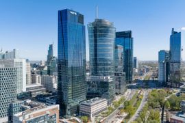 Ghelamco sfinalizowało sprzedaż wieżowca The Bridge. W 2027 r. planuje rozpocząć budowę dwóch gotowych do realizacji projektów w Warszawie