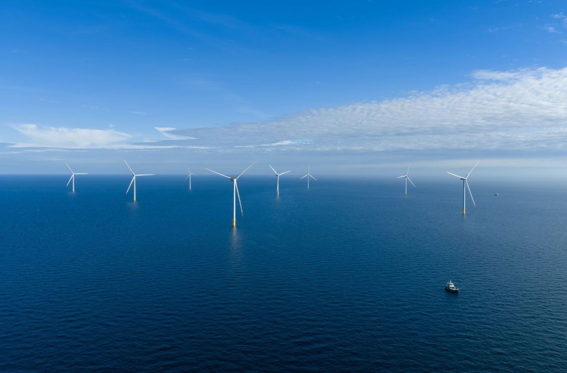 Pierwsza w historii Polski morska farma wiatrowa na Bałtyku coraz bliżej pełnego uruchomienia 