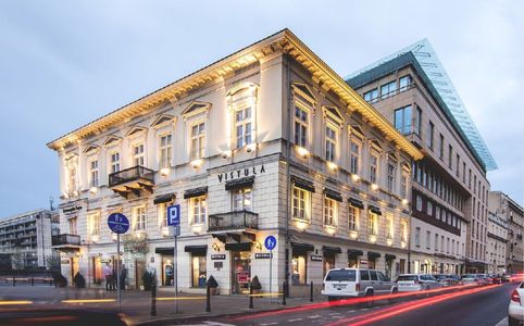 Duży, czeski inwestor kupuje zabytkowy Dom Dochodowy w centrum Warszawy
