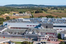 Znany, polski producent dań gotowych U Jędrusia inwestuje pod Krakowem [FILM]