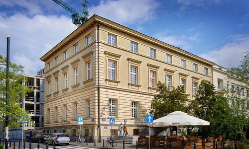 Dawny, zabytkowy Pałac Marii Przeździeckiej w centrum Warszawy zostanie przebudowany na luksusowy apartamentowiec