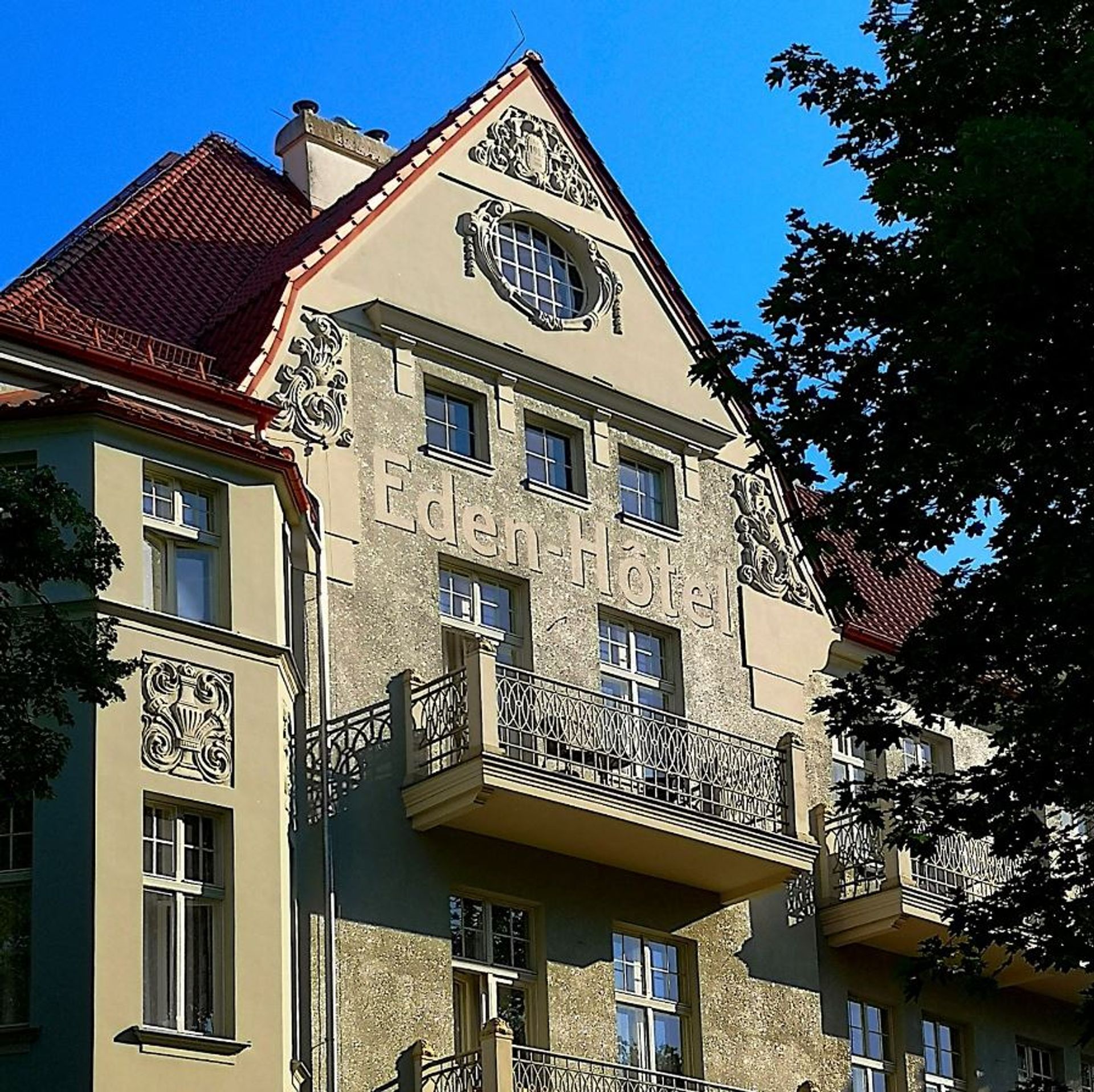 Historyczny pensjonat Eden w Sopocie sprzedany. Kultowy obiekt czeka kompleksowa renowacja