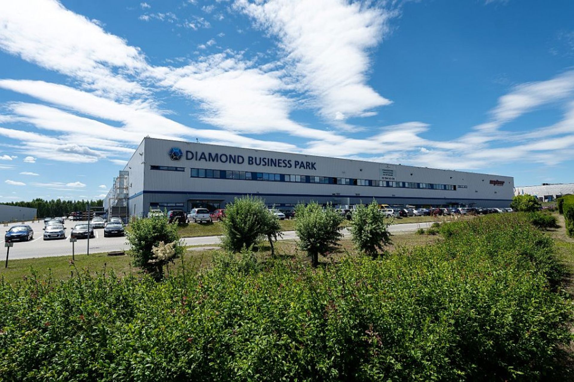 Polska firma inżynierska FLYTRONIC S.A. stawia na Gliwice. Wynajmuje powierzchnię w Diamond Business Park