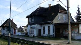 Kultowa stacja kolejowa z „Samych swoich” pod Wrocławiem odzyska blask. PKP szykuje pełną rewitalizację