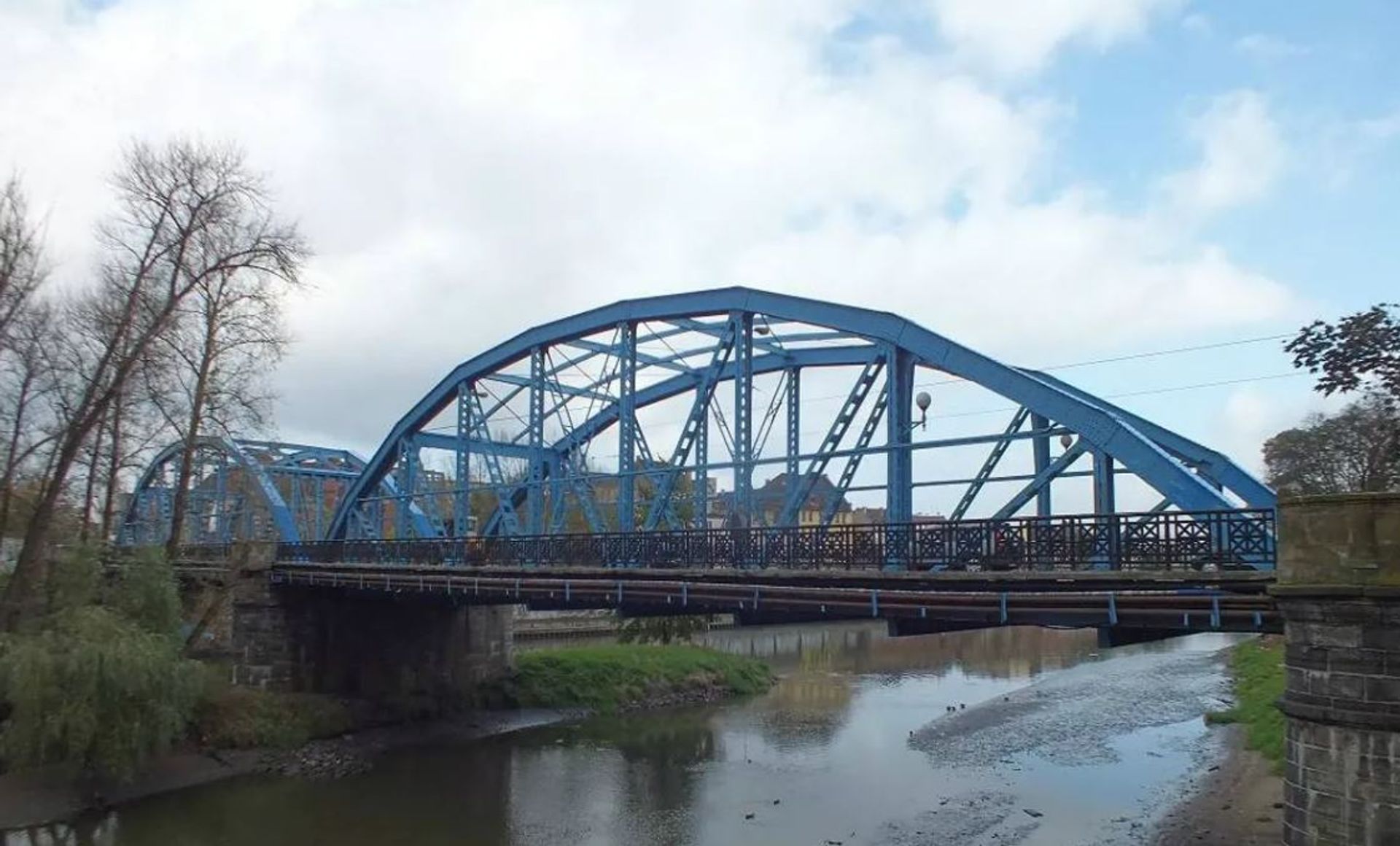 Zabytkowy most Sikorskiego we Wrocławiu przejdzie generalny remont. Ogłoszono przetarg na projekt