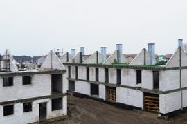 [wielkopolskie] Ostatnie domy na osiedlu Rodzinne Komorniki pod Poznaniem w sprzedaży