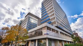 PKO Bank Polski wystawił na sprzedaż biurowiec w centrum Warszawy [ZDJĘCIA]