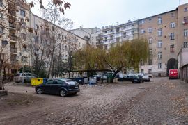 Wrocław: Miasto przebuduje za prawie trzy miliony podwórze na Przedmieściu Oławskim 