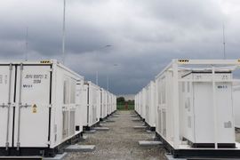 Na Opolszczyźnie został uruchomiony pierwszy w Polsce wielkoskalowy magazyn energii pracujący samodzielnie 