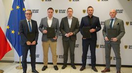 Dolny Śląsk przyspiesza z remontami dróg. Dwie umowy za blisko 65 mln zł podpisane