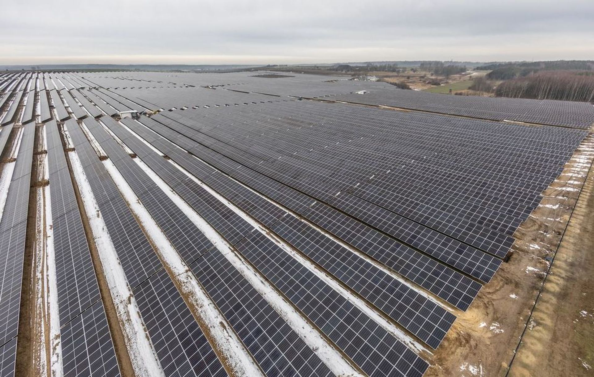 BXF Energia buduje dwie nowe farmy fotowoltaiczne w Polsce