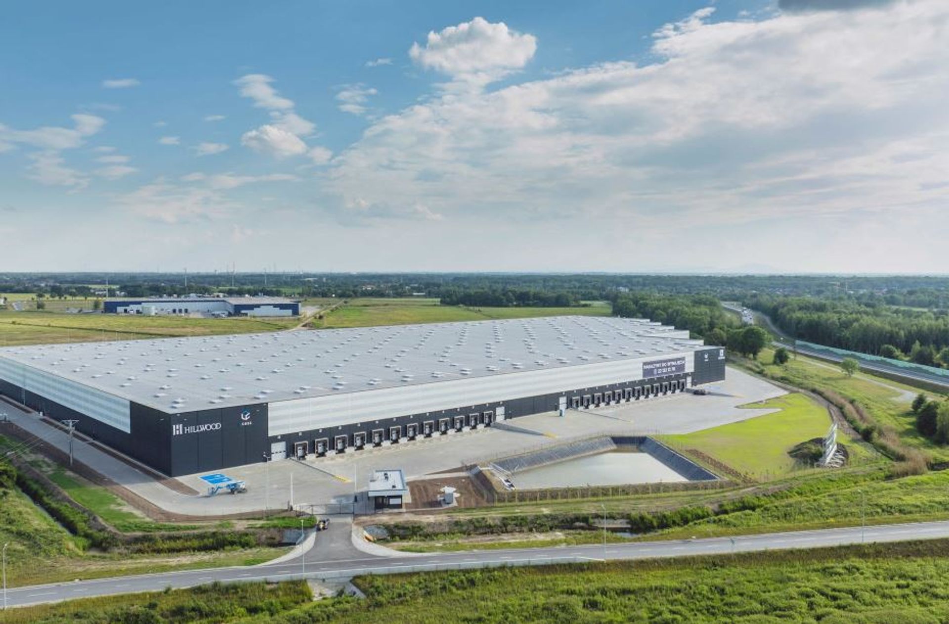 Hillwood & LCube Wrocław East zapełnia się najemcami