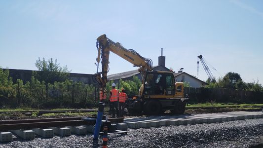 Kolej wraca do Łomży po 30 latach – trwa kluczowa inwestycja dla regionu