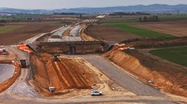 Budowa drogi ekspresowej S8 Wrocław - Kłodzko nabiera tempa. Jak idą prace?