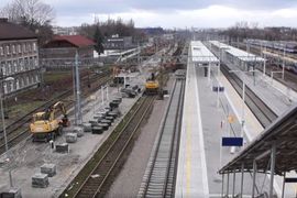 Trwa przebudowa stacji kolejowej Kraków Płaszów [FILM]