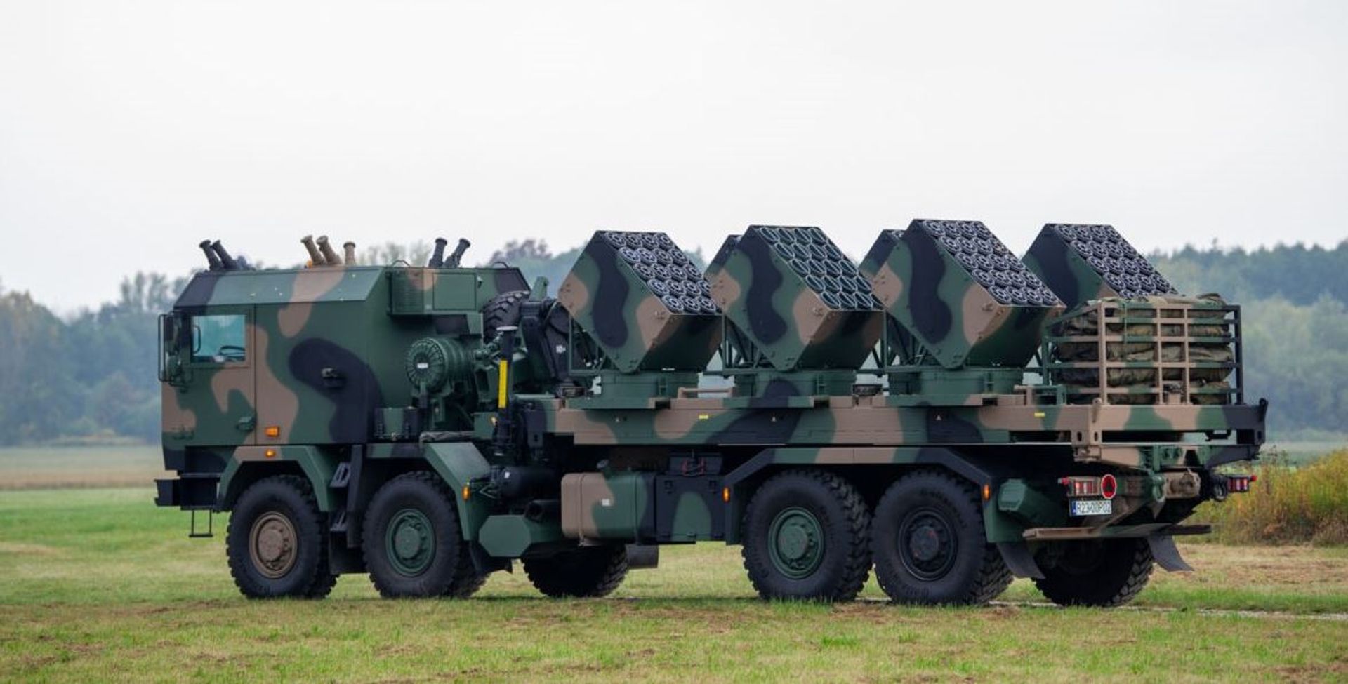 Podpisano umowy na dostawę Pojazdów Minowania Narzutowego BAOBAB-K oraz min dla Sił Zbrojnych RP 