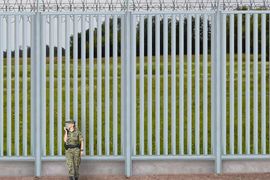 Na granicy z Białorusią powstaje nowa zapora. Czterometrowa bariera ma zabezpieczyć cały 186‑kilometrowy odcinek