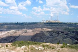 Wyrobiska największej kopalni węgla brunatnego w Polsce zamienią się w gigantyczny kompleks rekreacyjny ze sztucznym jeziorem