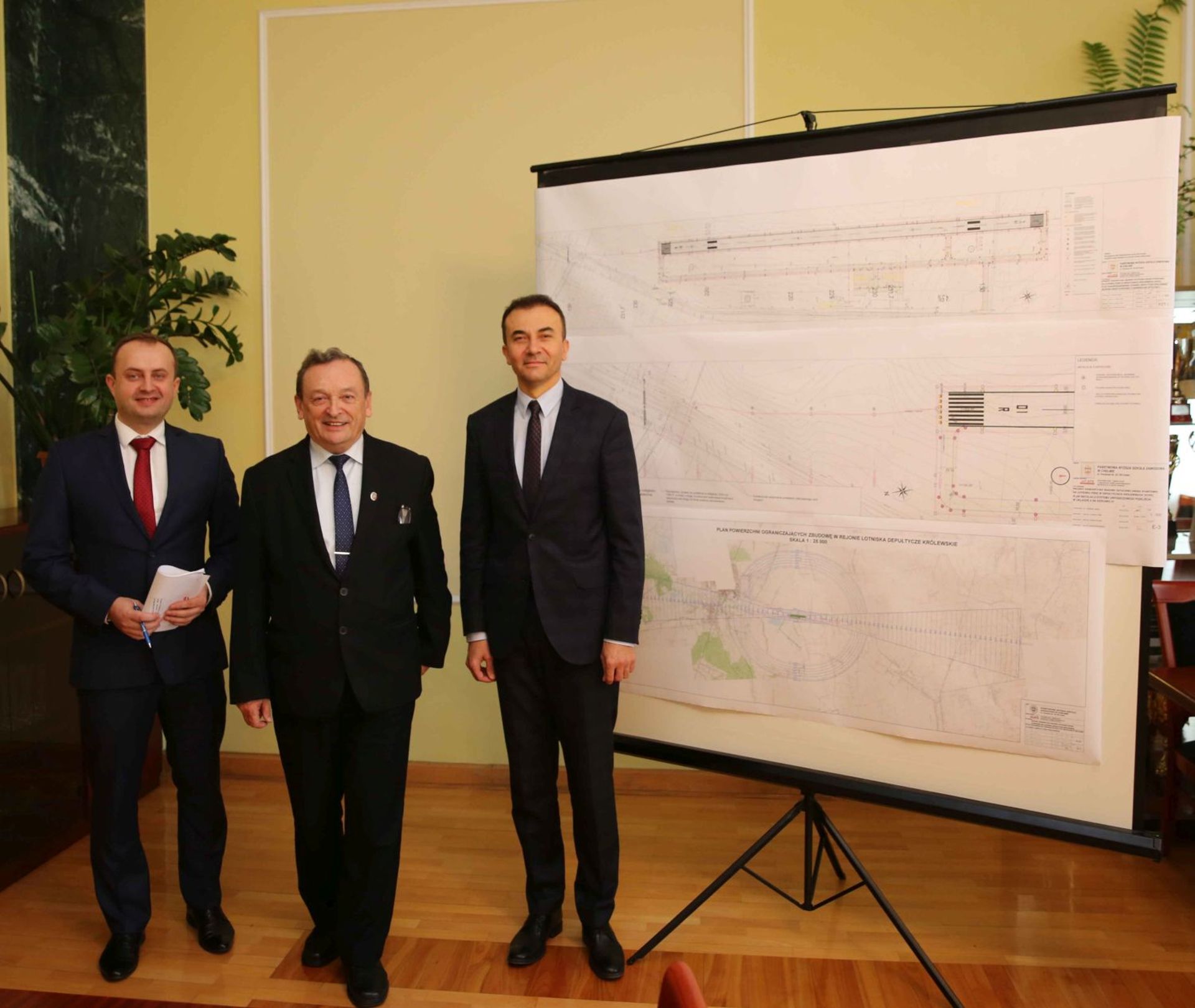  Państwowa Wyższa Szkoła Zawodowa w Chełmie z ministerialną dotacją na budowę pasa betonowego