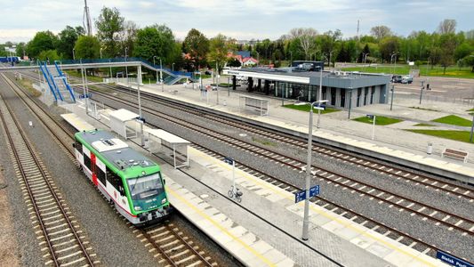 Nowy parking w Bielsku Podlaskim ułatwi przesiadki na kolej