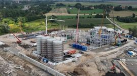 Gigantyczna inwestycja za 850 mln zł na Mazurach. Powstaną nowe miejsca pracy [FILM]