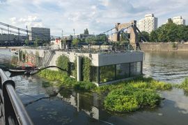 Przy moście Grunwaldzkim we Wrocławiu otwarto Odra Centrum – unikatowy projekt w skali Polski [ZDJĘCIA]