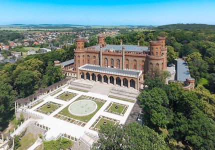 Dolny Śląsk: Gmina rezygnuje z 40 mln złotych dotacji na remont zabytkowego pałacu Marianny Orańskiej w Kamieńcu Ząbkowickim [FILMY]