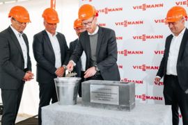 W Legnicy ruszyła budowa nowej, wielkiej fabryki niemieckiej firmy Viessmann Refrigeration Solutions 