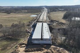 Zachodniopomorskie: Co słychać na budowie odcinka drogi ekspresowej S11 Bobolice – Szczecinek? [FILMY]