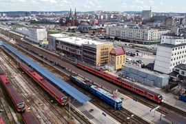 PKP PLK ogłosiły przetarg na projekt i przebudowę peronu na stacji w Kielcach