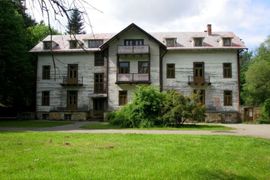 Podkarpackie: W Rymanowie-Zdroju zostanie odbudowane zabytkowe sanatorium "Leliwa" [FILMY]
