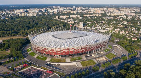 37 milionów złotych na tymczasowy basen olimpijski na Stadionie PGE Narodowym w Warszawie?