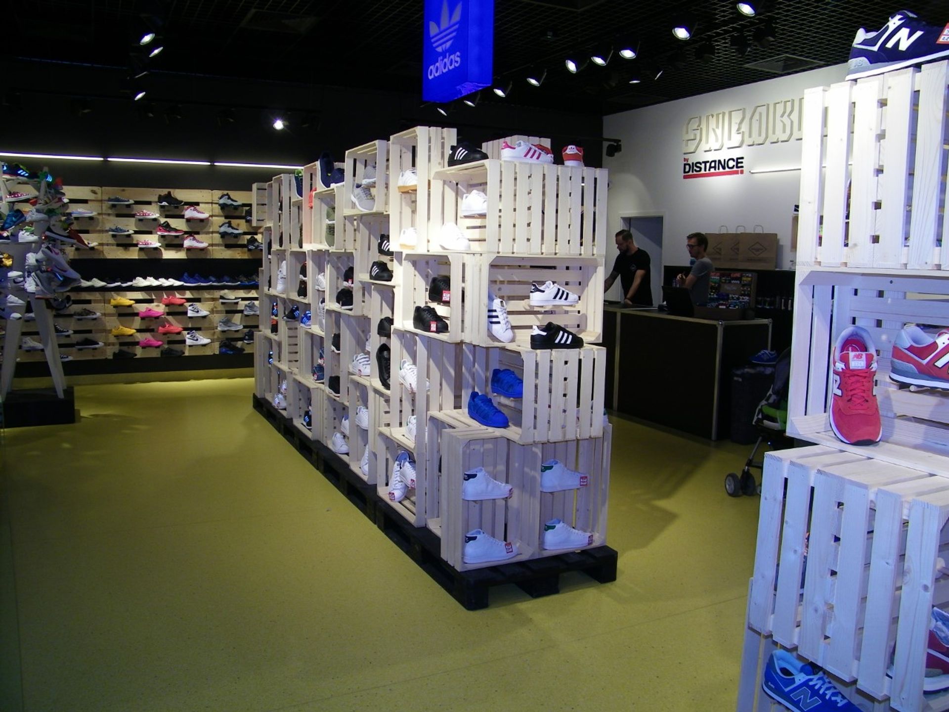  Sklep Sneakers by Distance otworzył się w Galerii Leszno