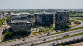 Syrena Real Estate sfinalizowała budowę nowego centrum konferencyjnego w kompleksie biurowym Diuna w Warszawie