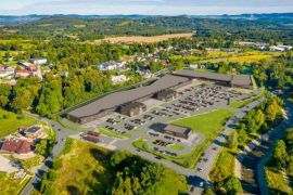 Ponad połowa powierzchni handlowej w budowie poza dużymi miastami