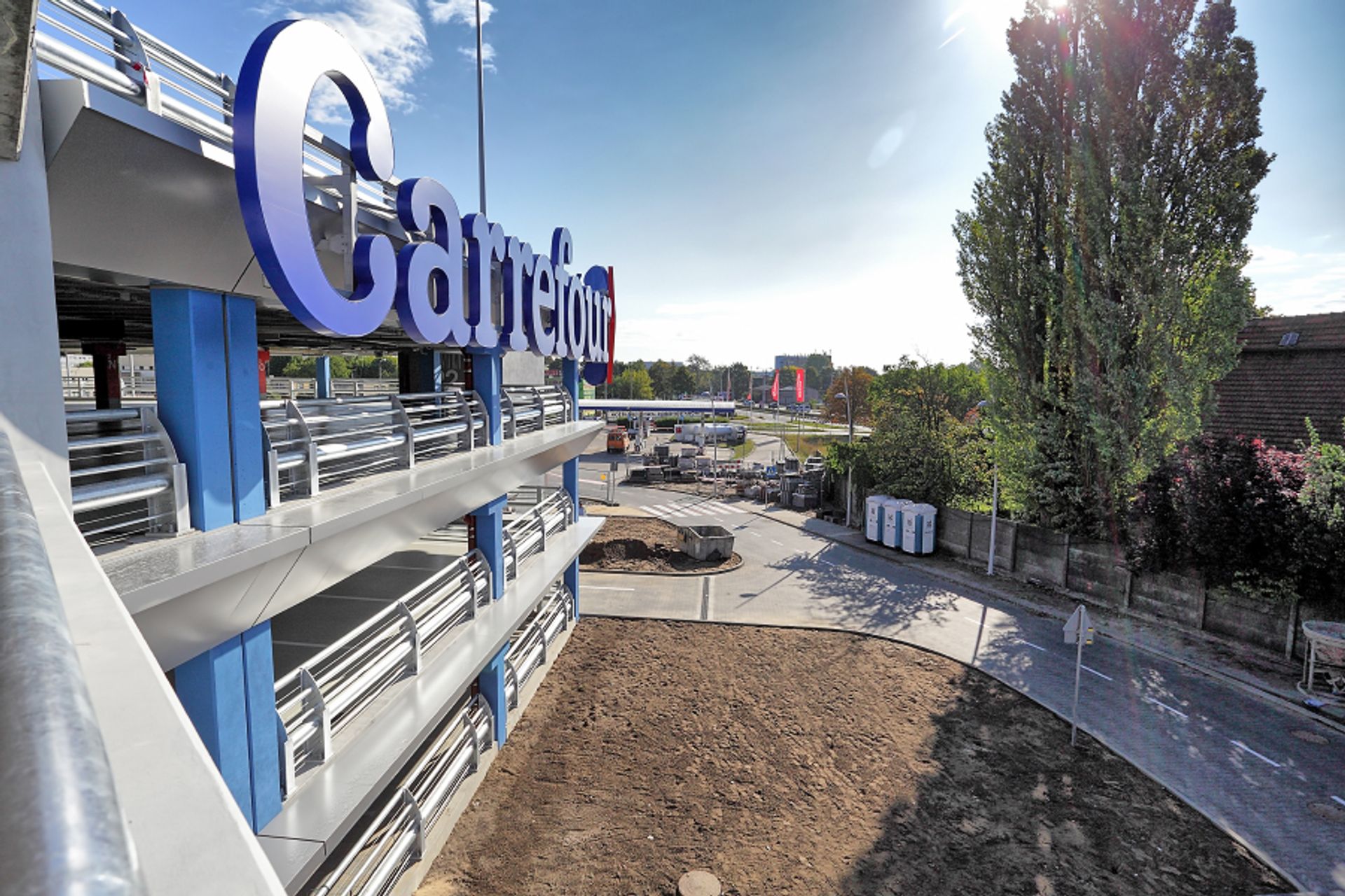 Największy parking przy centrum handlowym w Bydgoszczy już działa