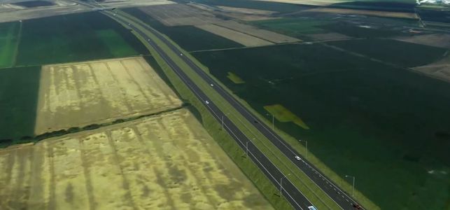 Nowa droga S8 połączy Wrocław z Kłodzkiem. Powstaje odcinek Jordanów Śląski – Łagiewniki [FILM]