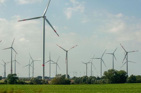 Łatwiejsza modernizacja elektrowni wiatrowych w Polsce. Rozporządzenie o repoweringu wiatraków przyjęte