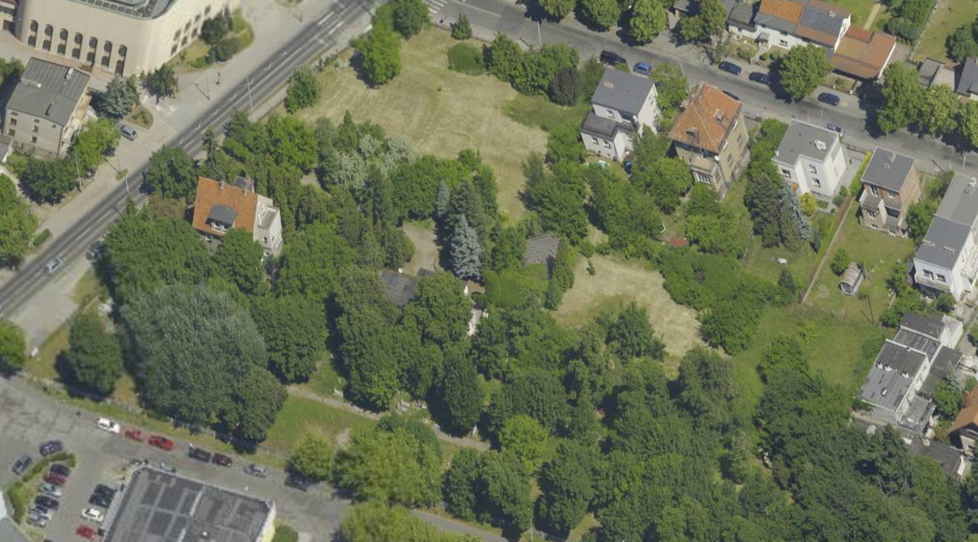 Wrocław: Arkadia Broker wybuduje mieszkania w sąsiedztwie nieczynnego cmentarza na Krzykach