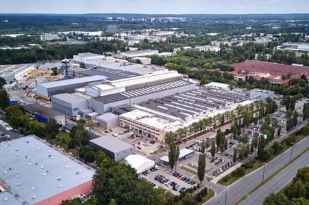 Globalny gigant Hitachi Energy rozbuduje fabrykę w Łodzi