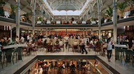 Zabytkowa Hala Targowa w Gdańsku przechodzi rewitalizację i metamorfozę [WIZUALIZACJE]