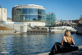 Rozbudowa Opery Nova na finiszu [ZDJĘCIA]