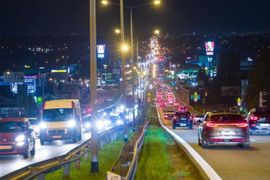 Trwa rozbudowa kolejnego odcinka "Zakopianki" (DK7) pod Krakowem [FILM]