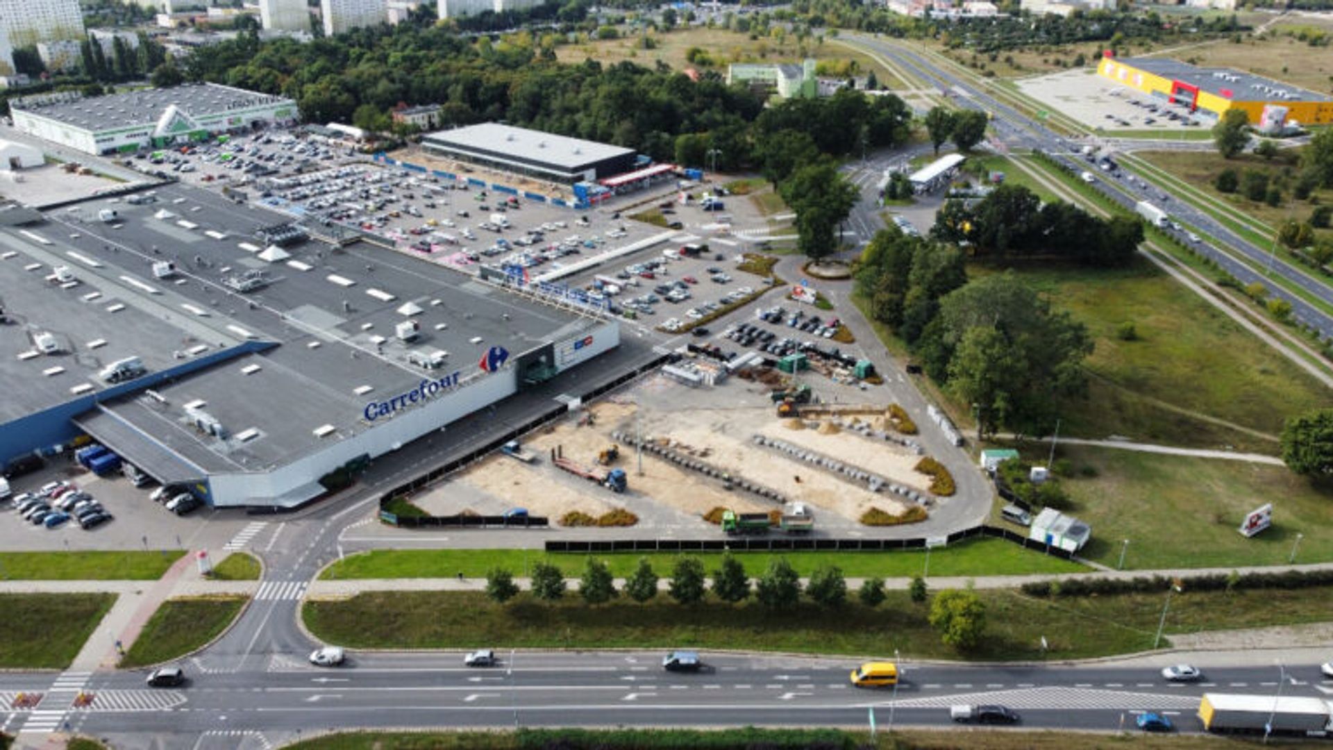 Przy centrum handlowym Nowe Bielawy w Toruniu powstanie drugi park handlowy