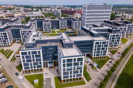 Skala nowych budów biurowych w Polsce skurczyła się [RAPORT]