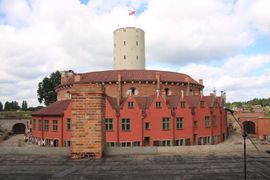 Twierdza Wisłoujście w Gdańsku - ruina zmienia się w obiekt muzealny