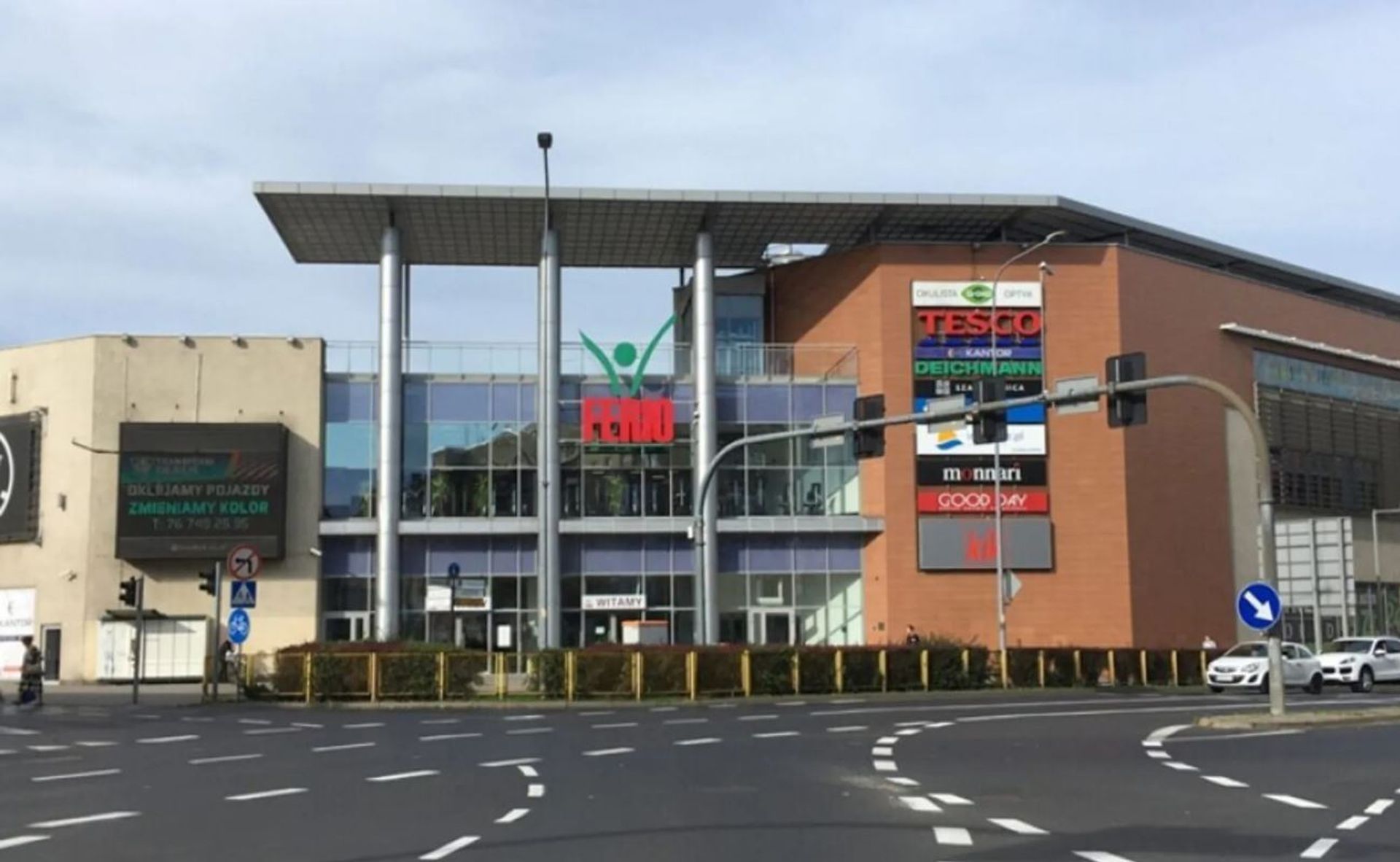 White Star Real Estate przejmuje zarządzanie centrum handlowym Ferio w Legnicy i Galerią Mosty w Płocku