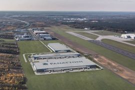 Boeing rozszerza działalność w Polsce i otwiera nowe centrum dystrybucyjne pod Rzeszowem